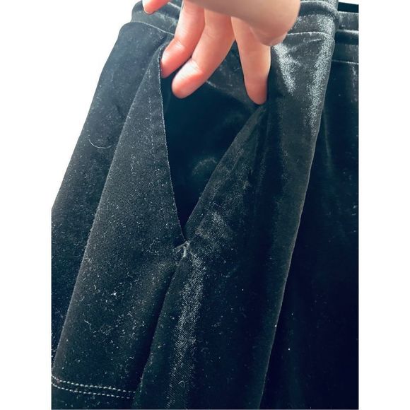 TORRID PULL-ON RELAXED TAPER VELVET HIGH-RISE PANT - Picture 10 of 14